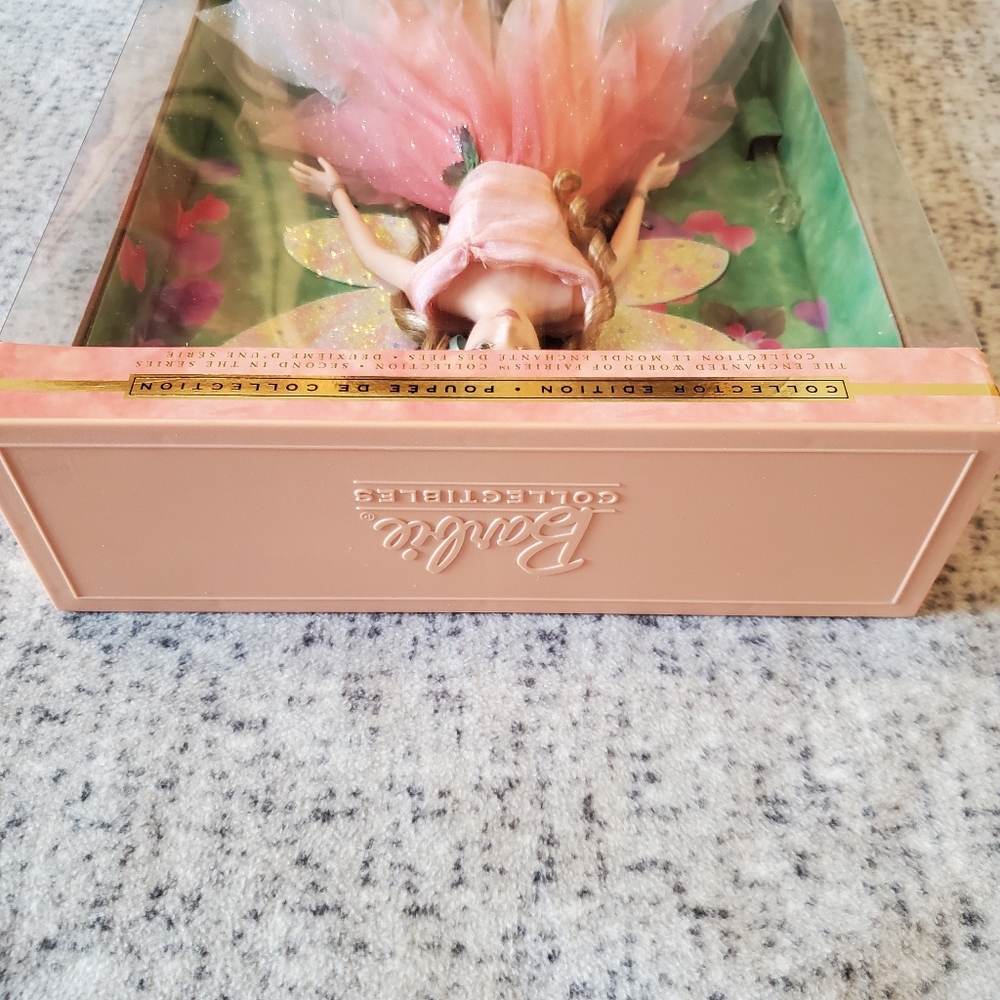 ποΈ Fairy of the Garden Barbie - Picture 5 of 9